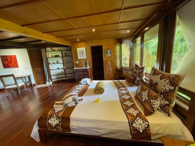 Villa O Vai Teahupoo Екстер'єр фото